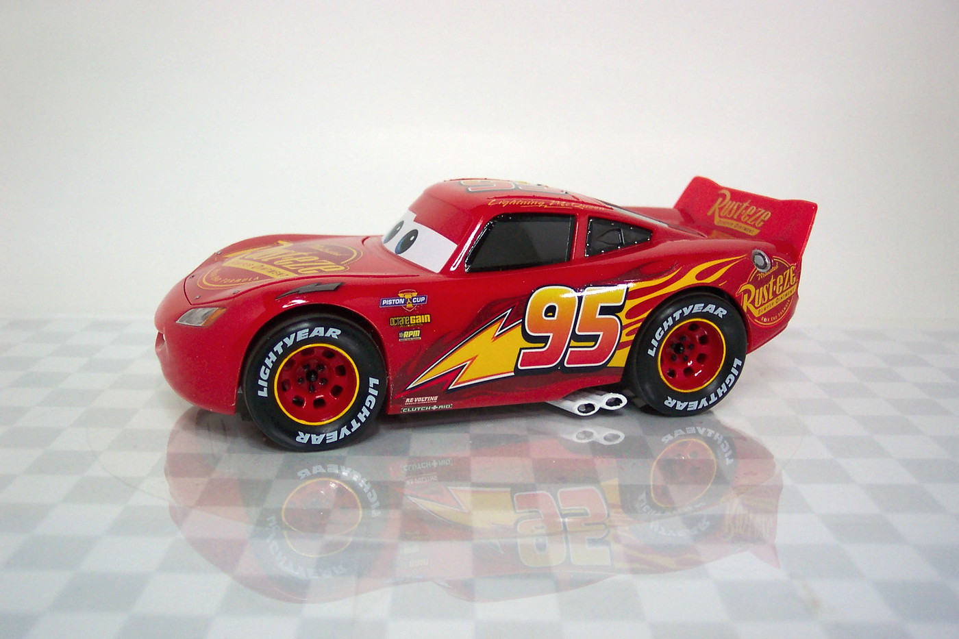 Max lightning clearance mcqueen